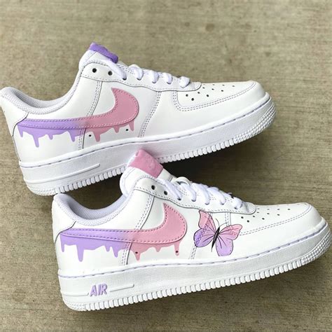 Nike Air Force 1 stretcher